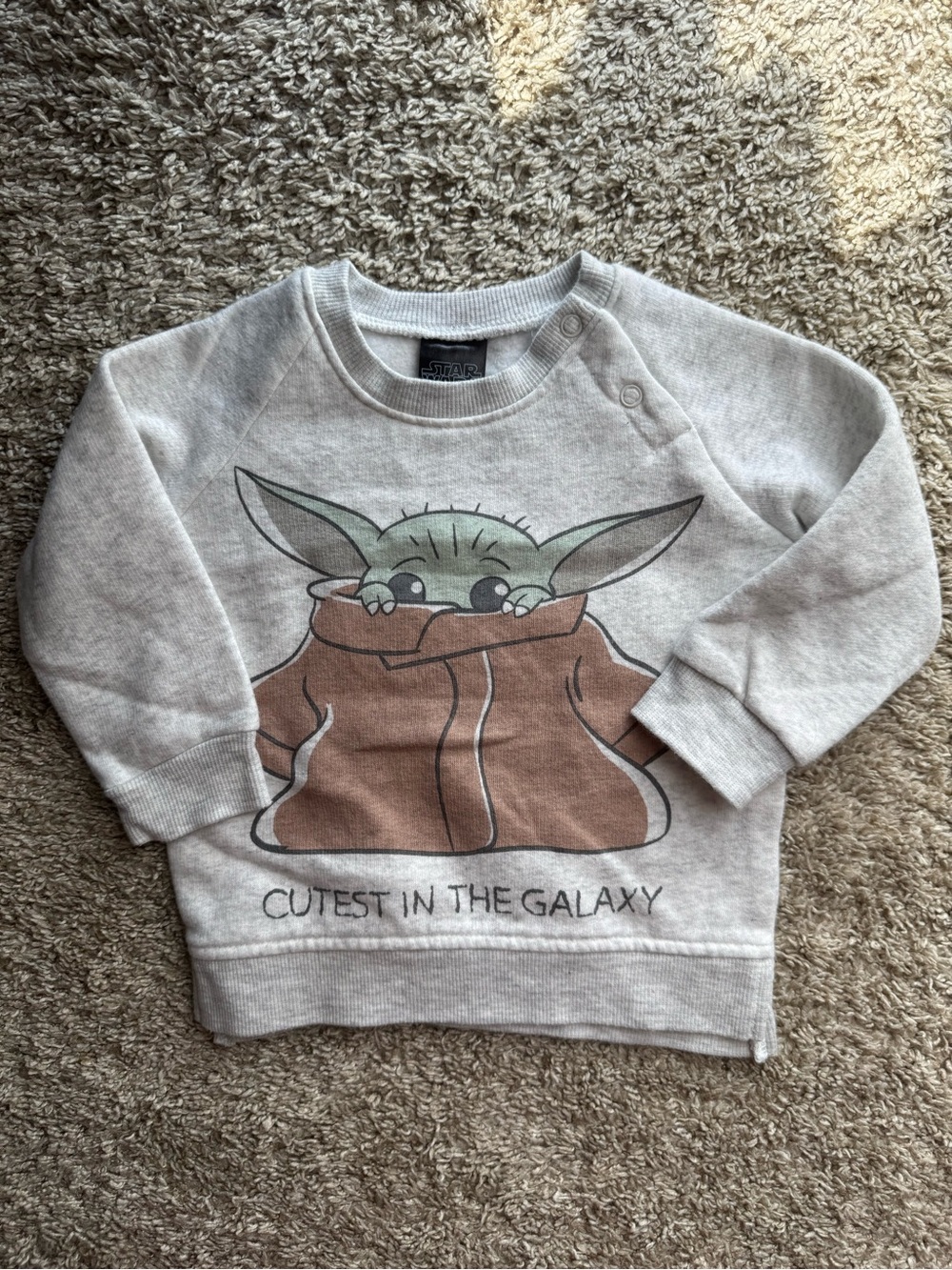 Star Wars Grogu Baby Yoda Sweatshirt 12M Cutest in the Galaxy Gray Pullover